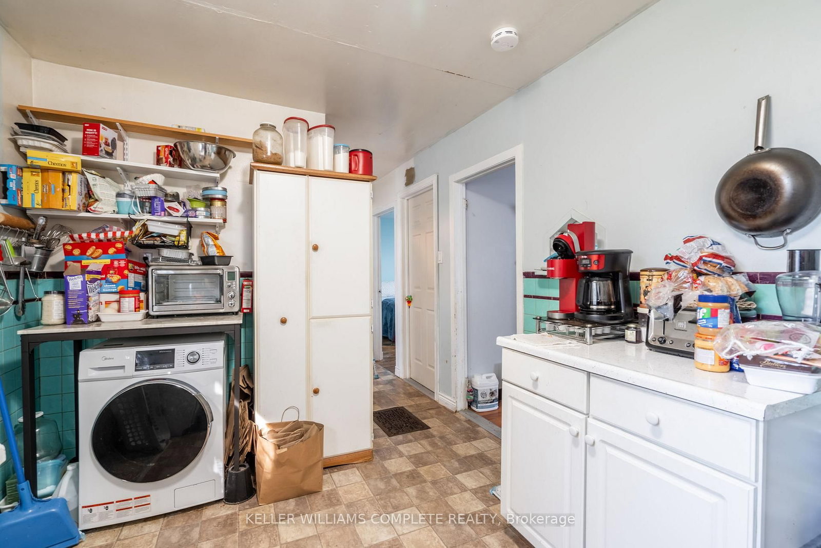 Listing Image 14