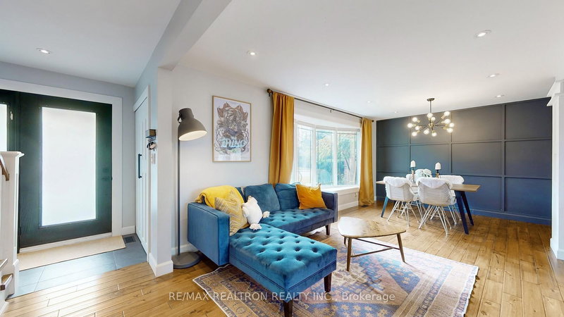 203 Montmorency Dr, Hamilton, L8K 5H3 | Image 3