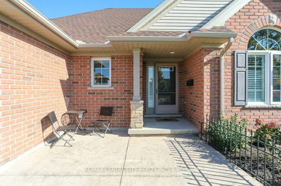 27 Peach Tree Blvd, St. Thomas - SE image-0-2