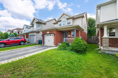 43 Sinclair St, Guelph - Pine Ridge image-0-2