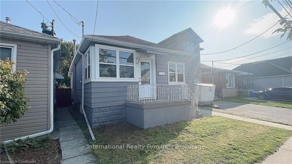 Listing Image 1