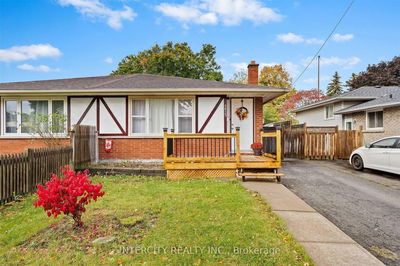 4625 Sussex Dr, Niagara Falls - Morrison image-0-1