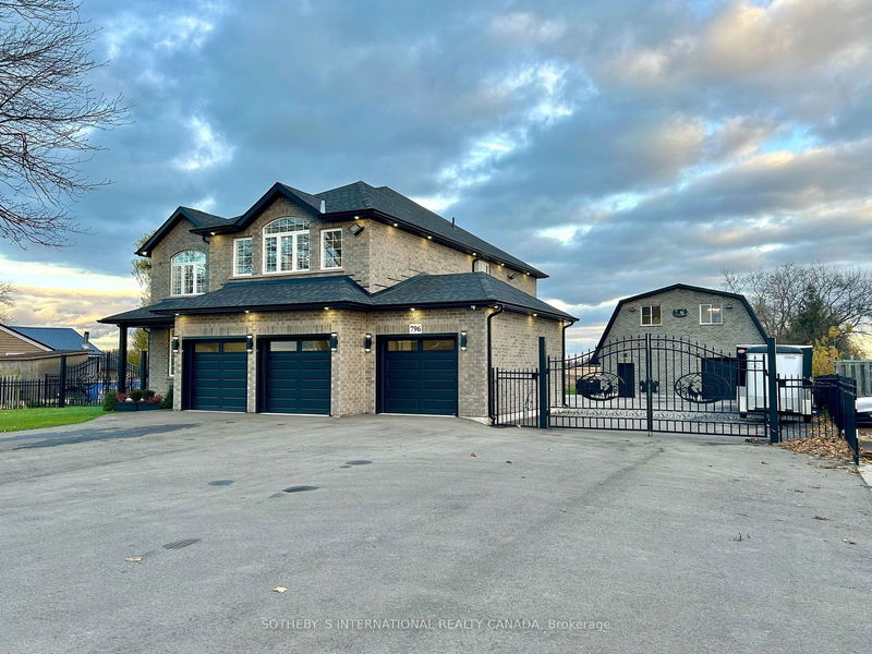 home for sale on 796 Highway 6  S
