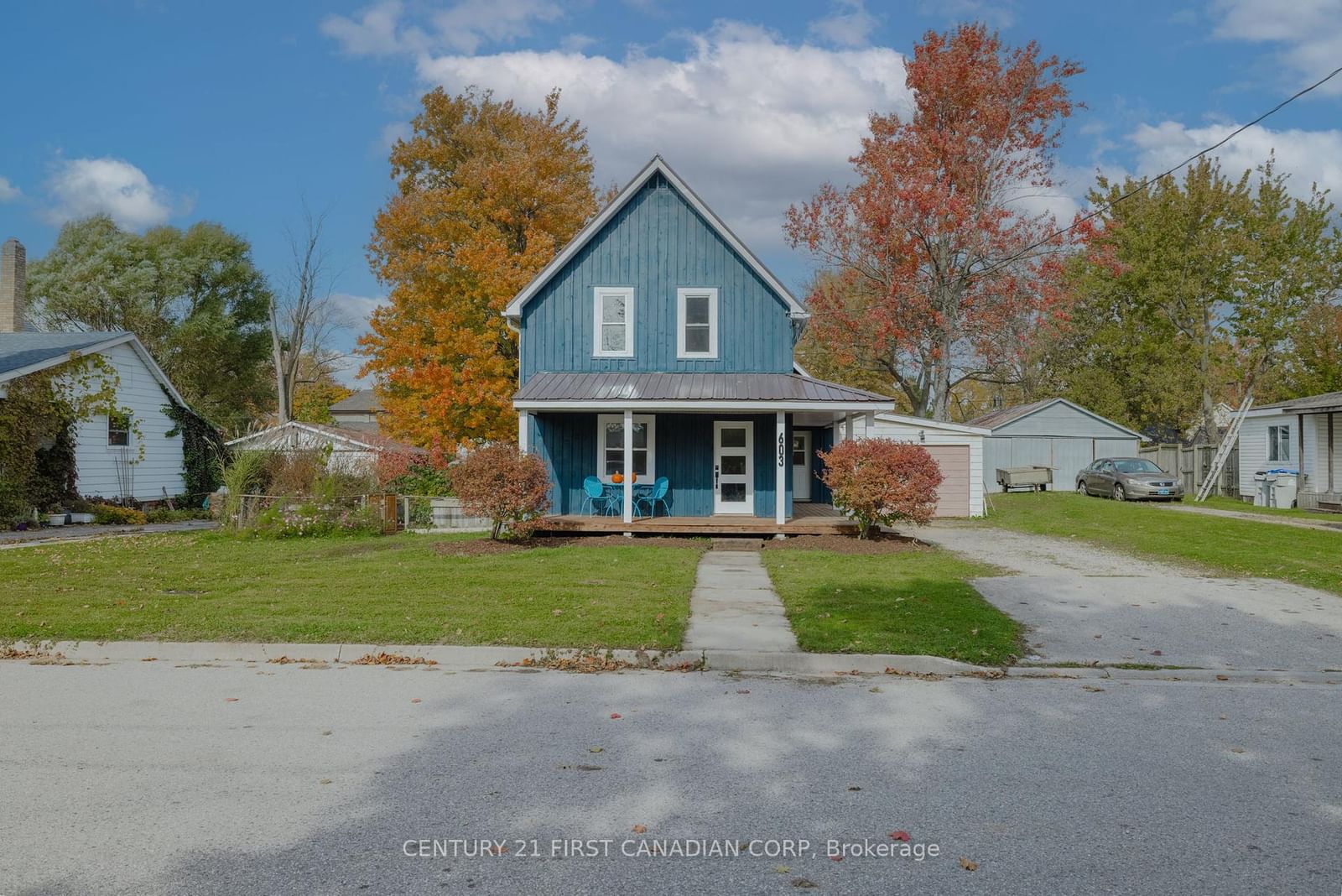 Listing Image 3