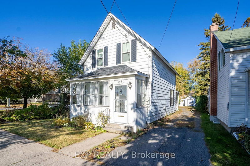 home for sale on 231 Water Street W
