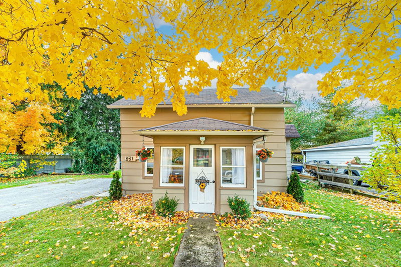 home for sale on 951 Eldon Road