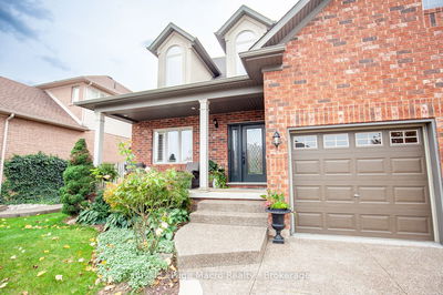 16 Manor Cres, Grimsby -  image-0-3