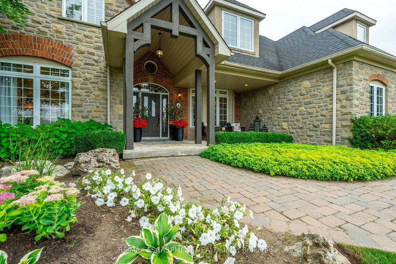 home for sale on 3 Oldenburg Road