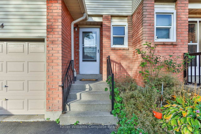 15 Derby Street, Hamilton | Sold, X9511593 | Condos.ca