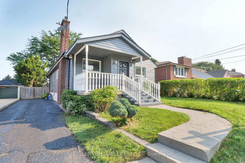 home for sale on 100 Lincoln Place