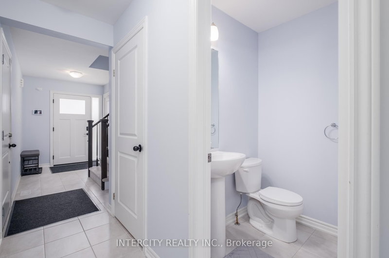 13 - 7945 Oldfield Rd, Niagara Falls, L2G 0Z4 | Image 3