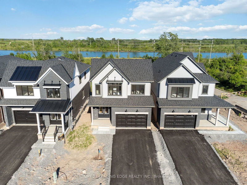 home for lease on 20 Aviron Crescent