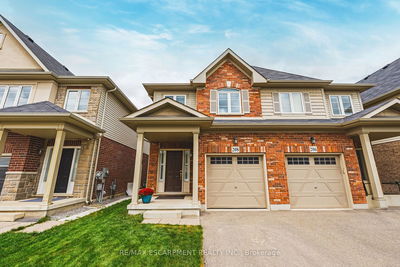 208 Lormont Blvd, Hamilton - Stoney Creek