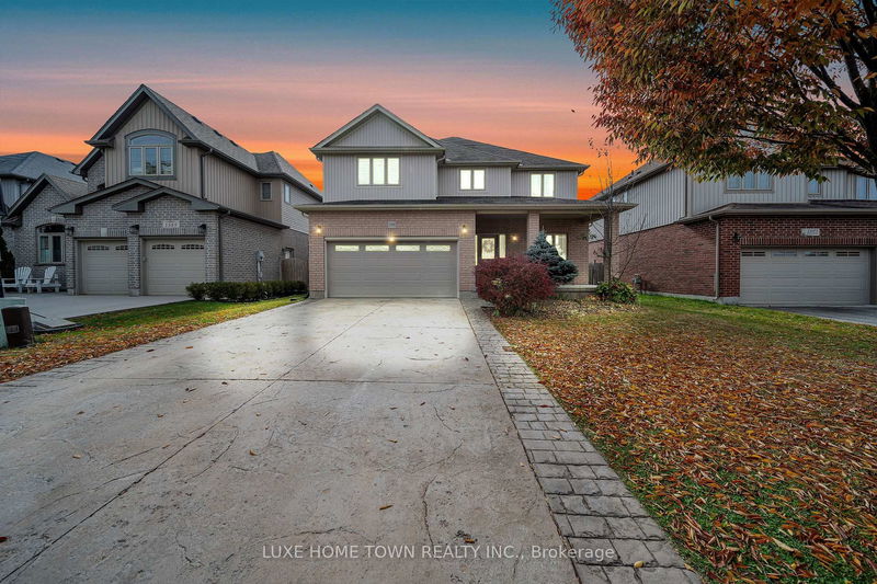 home for sale on 1595 Mulberry Street