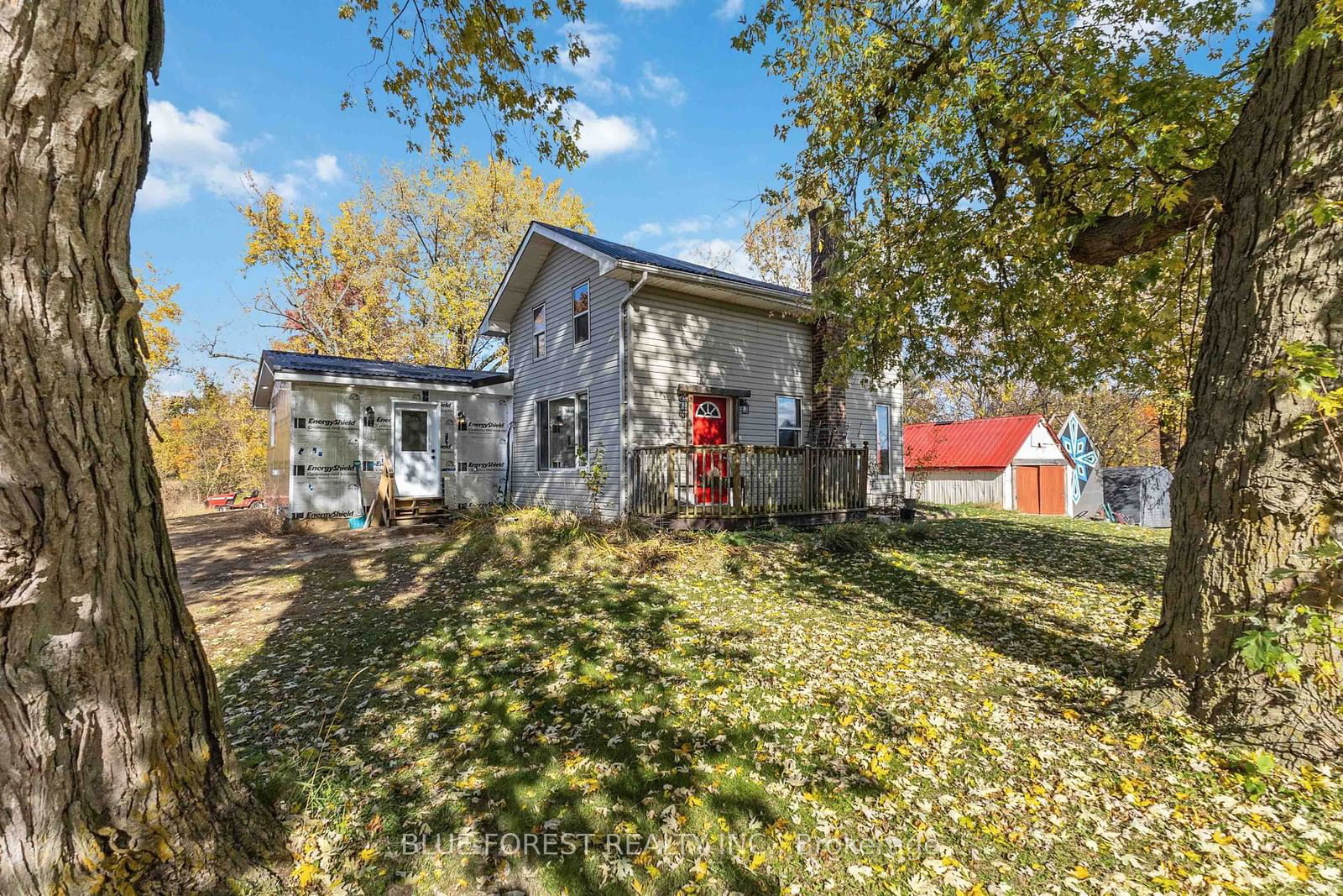 Detached House sold at 22378 Allen Road, Strathroy-Caradoc, Rural Strathroy Caradoc, N0L 1W0 - MLS: X9513504