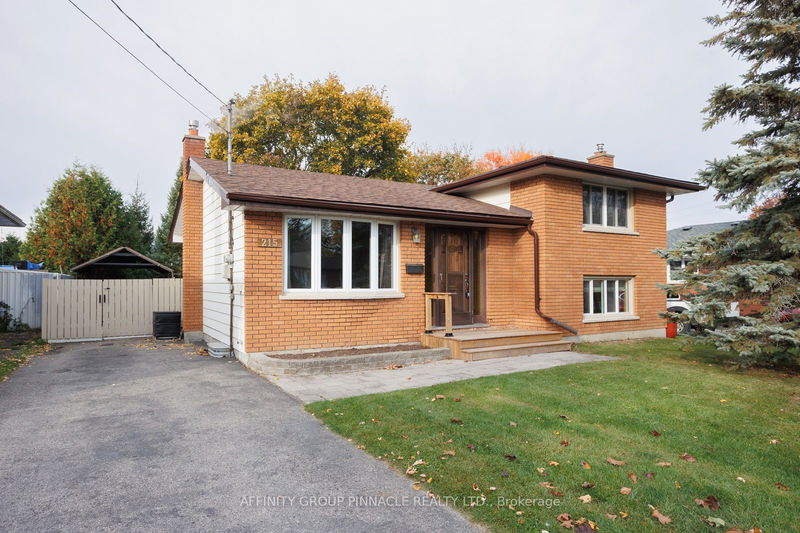 home for sale on 215 William Street N