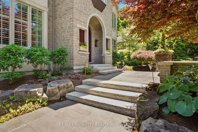 310 BUSHWOOD Crt, Waterloo -  image-0-3