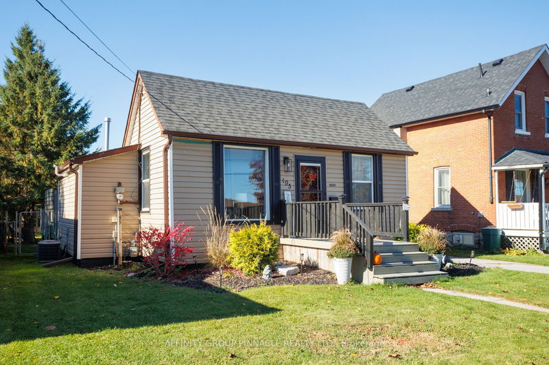 home for sale on 195 William Street N