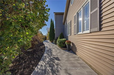 1403 PERRADICE Dr, Kingston - City North of 401 image-0-3