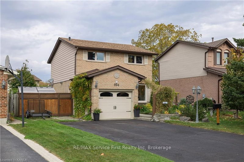 home for sale on 994 WESTMINSTER Place