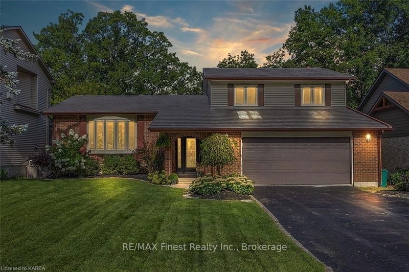 home for sale on 891 SAFARI Drive
