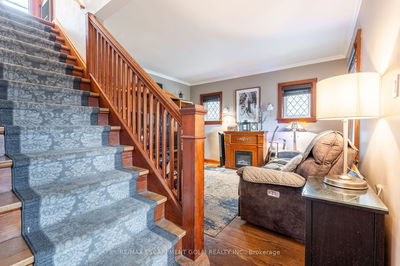 4 Lincoln Ave, St. Catharines -  image-0-2