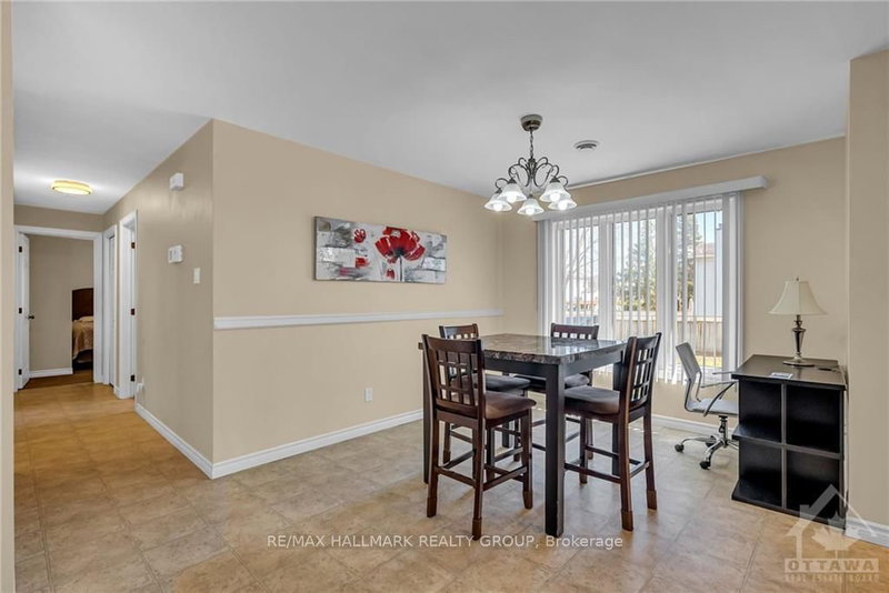 1547 VERCHERES St, Ottawa, K1C 7C7 | Image 3