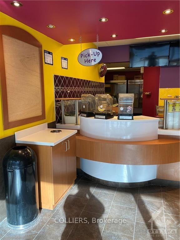 407 LAURIER Avenue W, Unit 22A - Photo 6