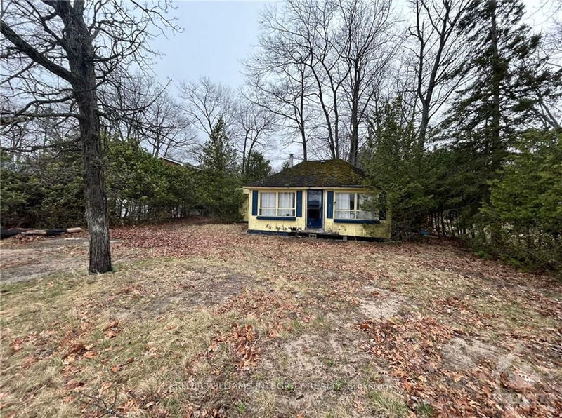 home for sale on 762 BAYVIEW Drive