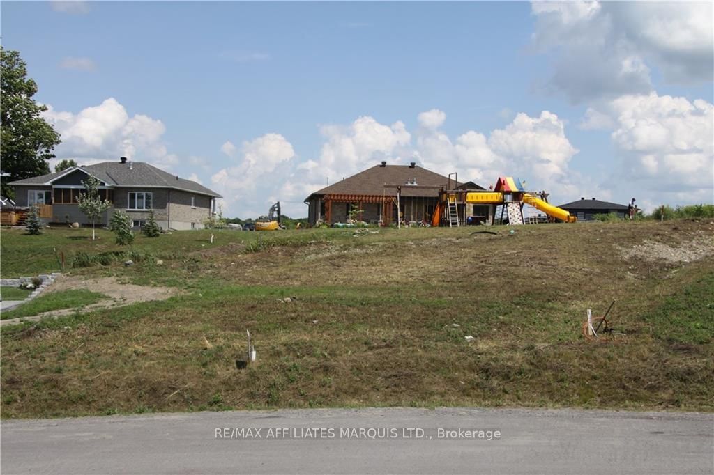 Vacant Land sold at 4-7 MATTHEW KIERAN Crescent, South Stormont, 714 - Long Sault, K0C 1P0 - MLS: X9515631