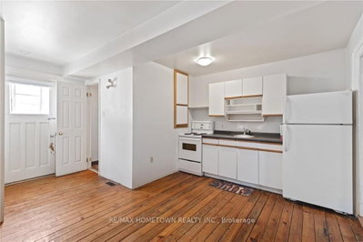 35 PERTH Street — more photos