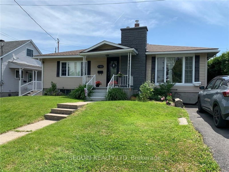 home for sale on 752 LAFLECHE Road
