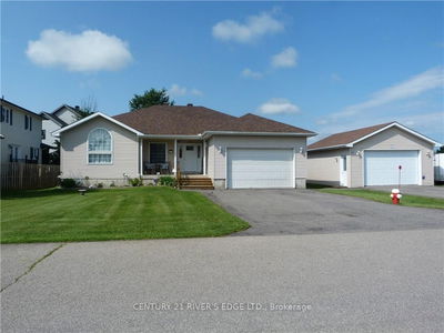 44 LORI Lane, North Dundas - 705 - Chesterville image-0-3