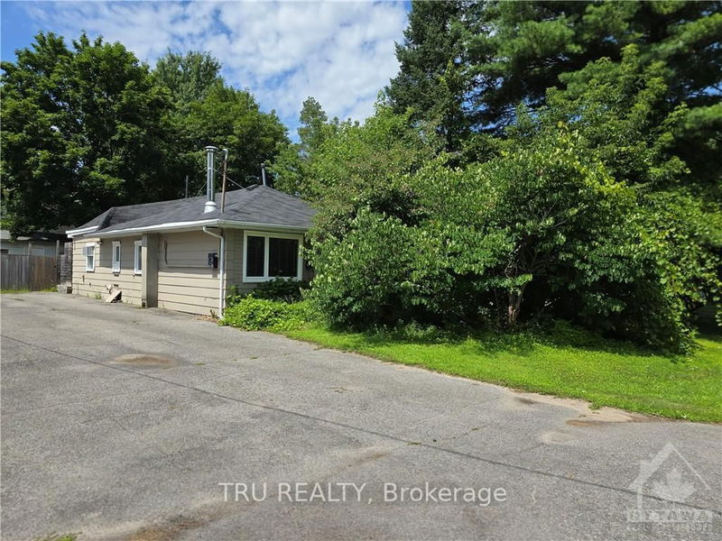 home for sale on 74 BOYCE Avenue