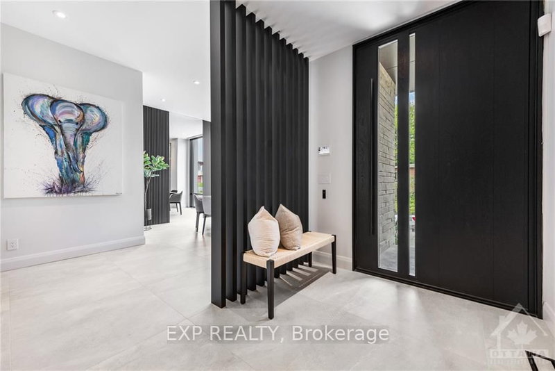 322 PERRIER Ave, Ottawa, K1L 5C7 | Image 2