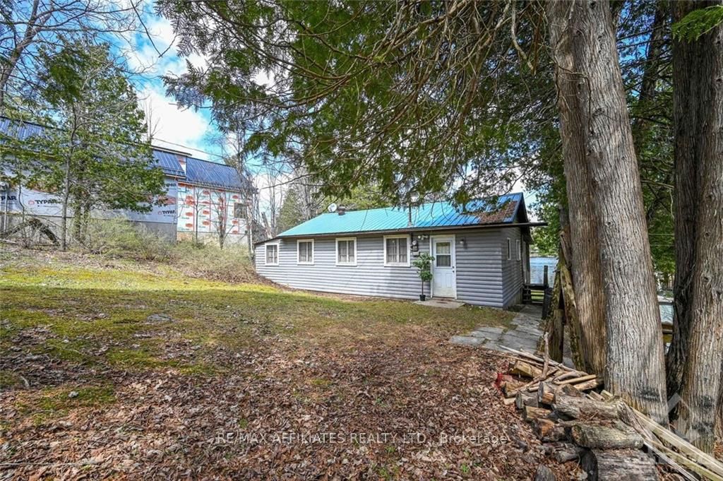 Listing Image 7