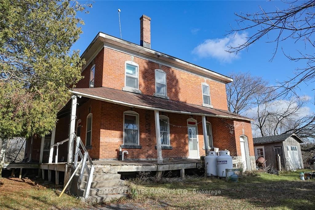 Listing Image 6