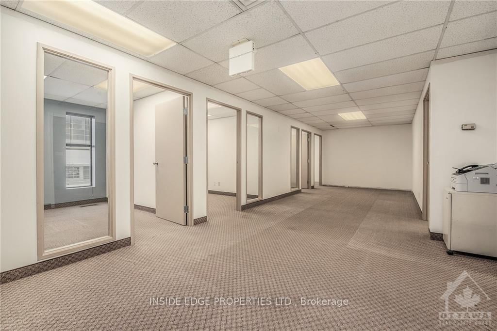 1673 CARLING AVENUE Avenue, Unit 204 - Photo 10