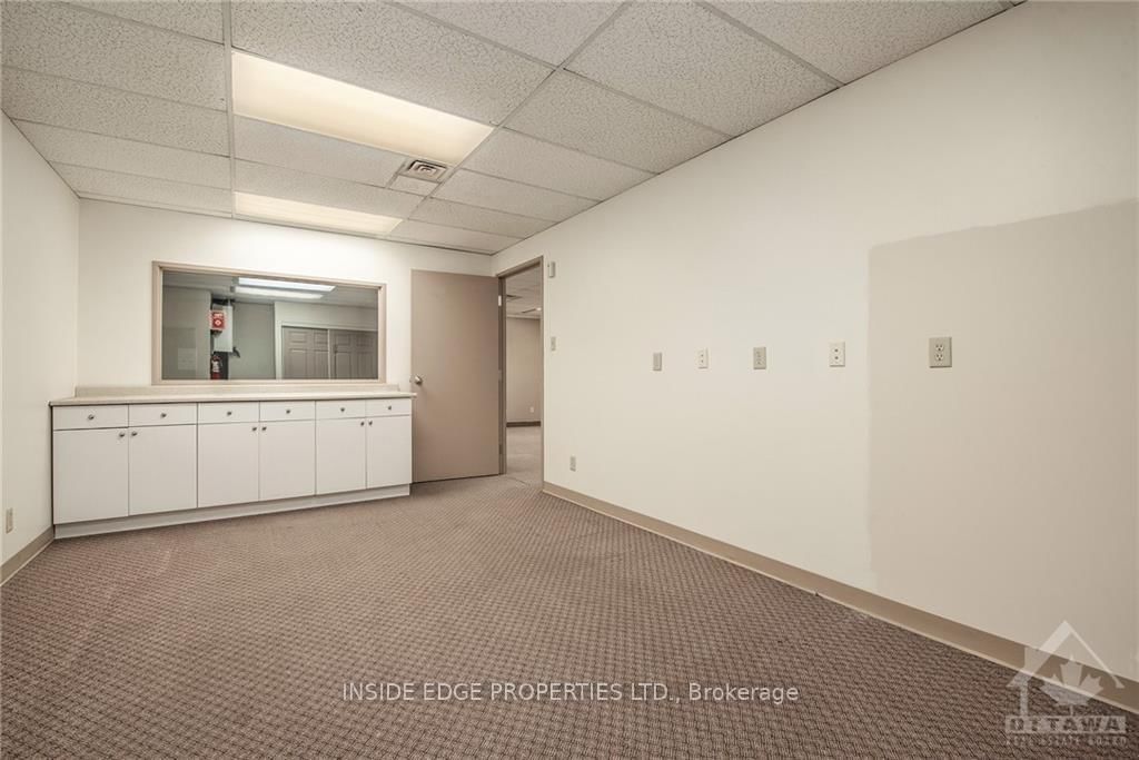 1673 CARLING AVENUE Avenue, Unit 204 - Photo 9