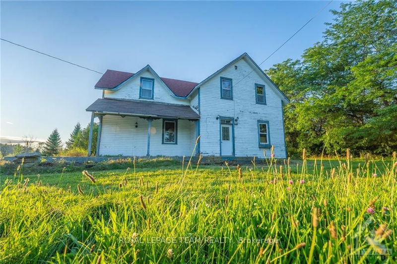 home for sale on 1102 PERTH Road