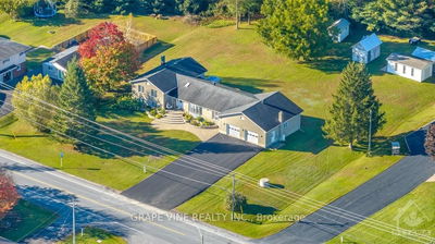 400 LIMOGES Rd, Russell -  image-0-1