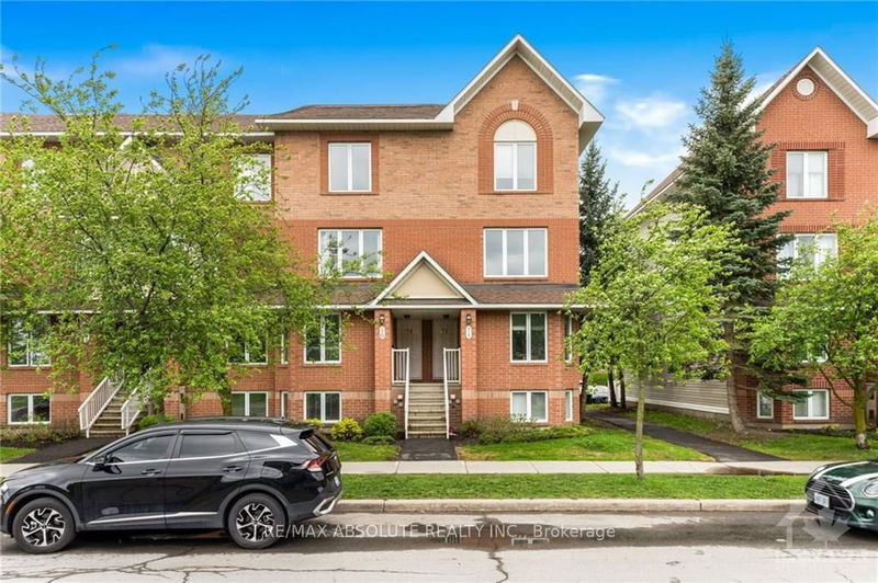 home for sale on 78 LAKEPOINTE Drive