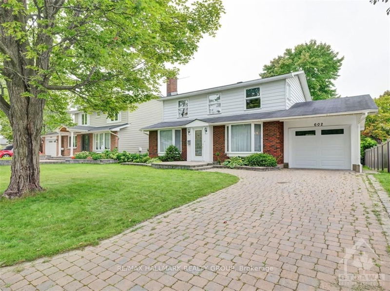 home for sale on 602 GLENHURST Crescent