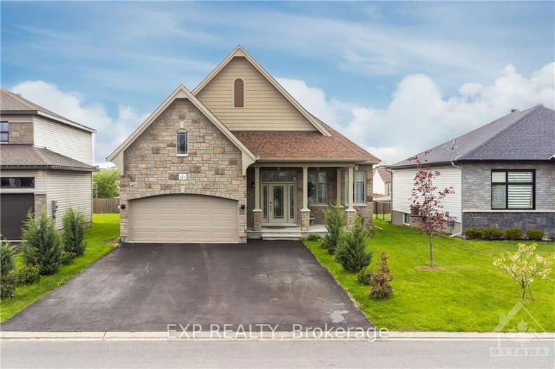 home for sale on 227 VERSAILLE Street
