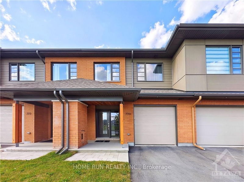 home for lease on 770 SOLARIUM Avenue