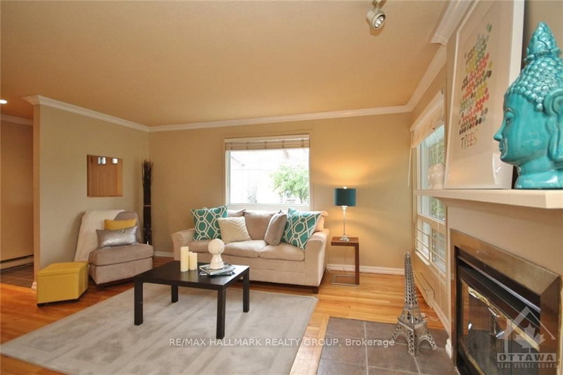 A - 311 PRESLAND Rd, Ottawa, K1K 2B6 | Image 2
