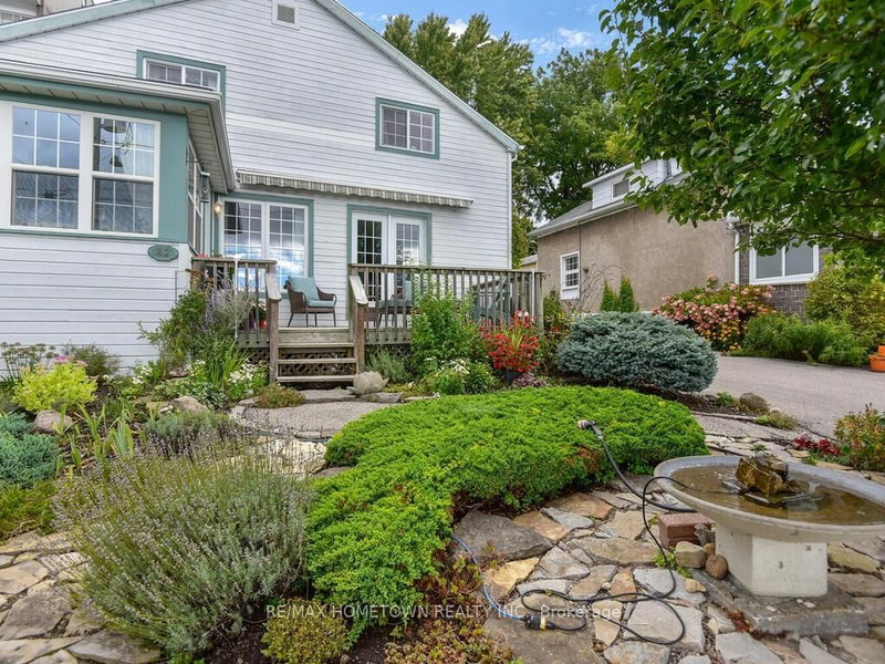 92 WATER St E, Brockville, K6V 1A5 | Image 2