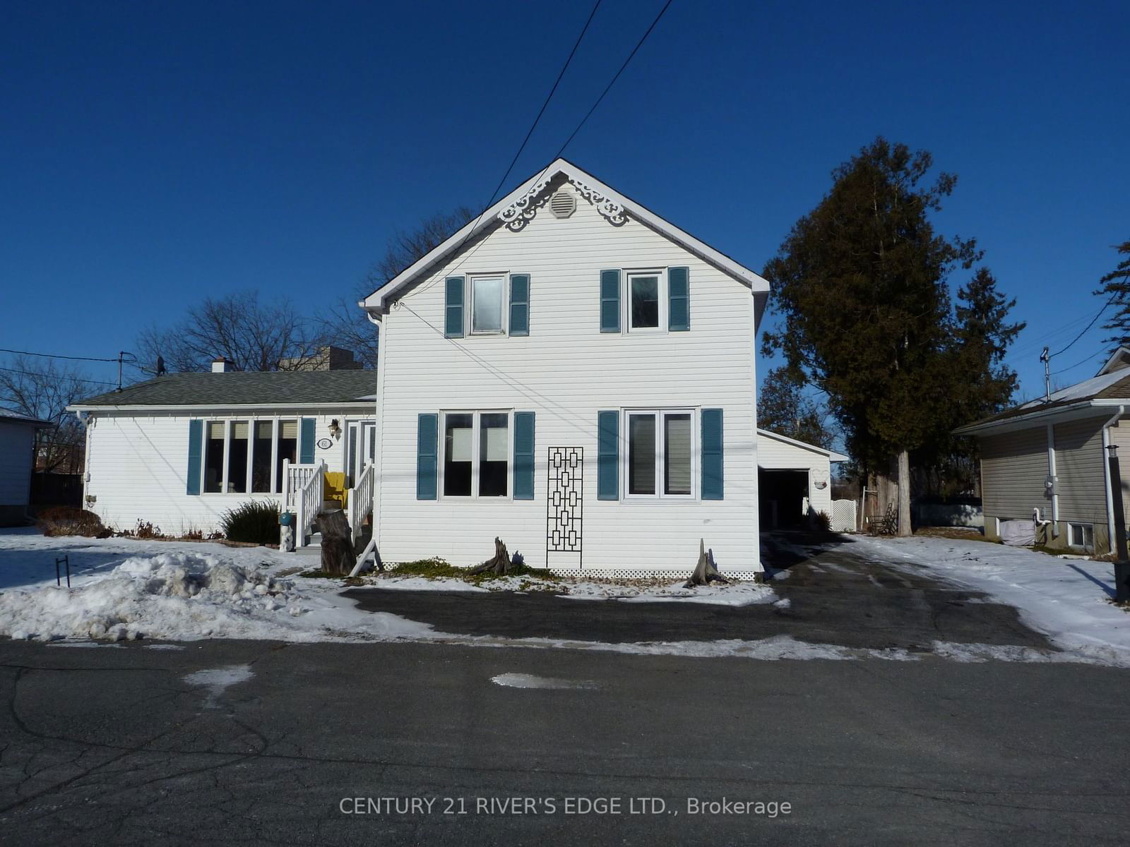 Detached House sold at 61 EMMA Street, North Dundas, Chesterville, K0C 1H0 - MLS: X9520258