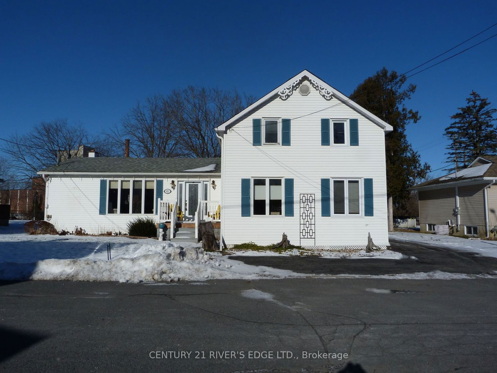 Detached House sold at 61 EMMA Street, North Dundas, Chesterville, K0C 1H0 - MLS: X9520258