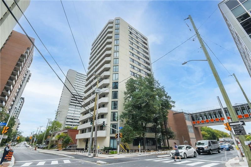 home for sale on 1701-200 BAY Street